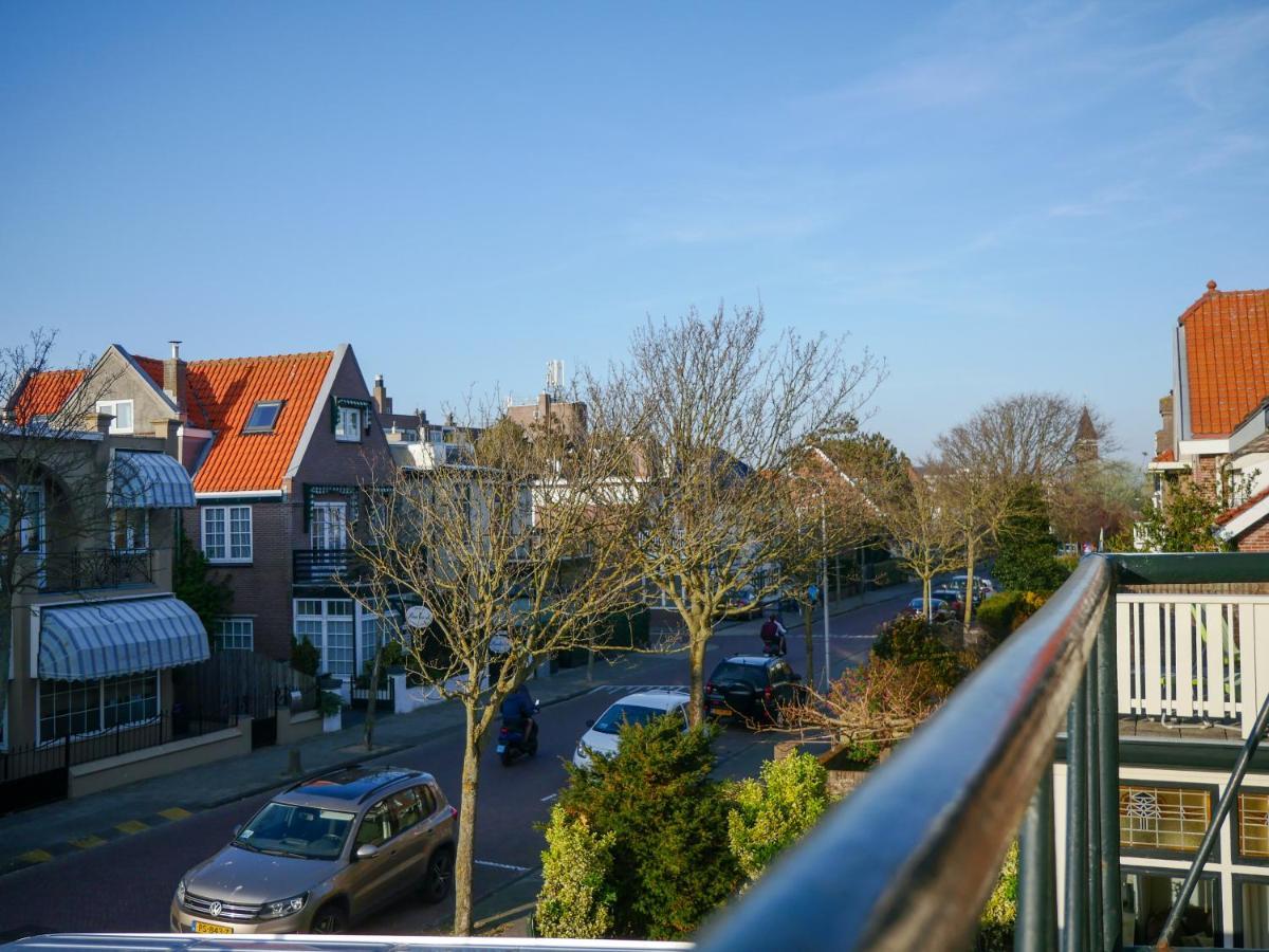 Hotel / Pension Villa Tanahlot Zandvoort Exterior foto